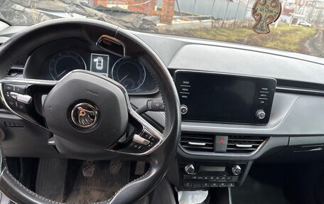 Skoda Rapid II, 2020 год, 1 555 000 рублей, 2 фотография