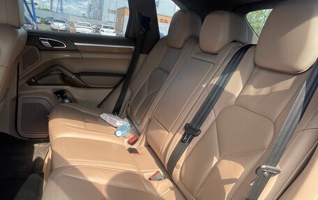 Porsche Cayenne III, 2012 год, 2 180 000 рублей, 18 фотография