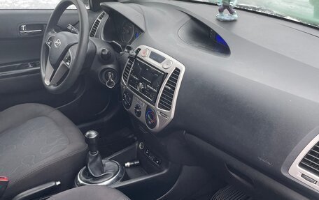 Hyundai i20 IB рестайлинг, 2010 год, 350 000 рублей, 12 фотография