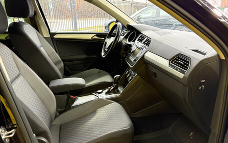 Volkswagen Tiguan II, 2017 год, 2 229 000 рублей, 12 фотография