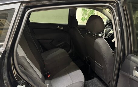 Hyundai Solaris II рестайлинг, 2012 год, 699 000 рублей, 10 фотография