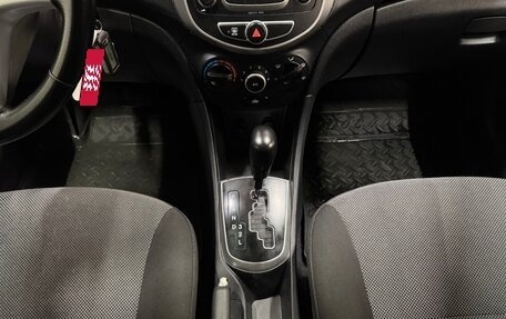 Hyundai Solaris II рестайлинг, 2012 год, 699 000 рублей, 13 фотография