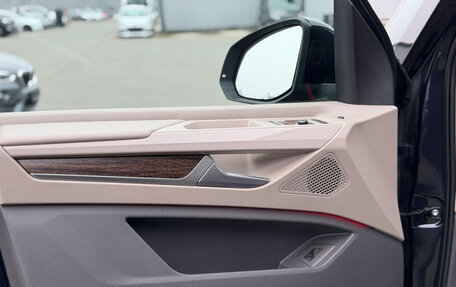 Volkswagen Multivan, 2023 год, 5 950 000 рублей, 14 фотография