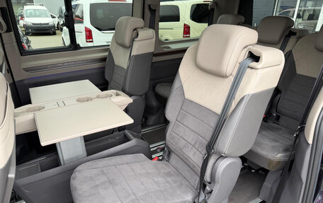 Volkswagen Multivan, 2023 год, 5 950 000 рублей, 27 фотография