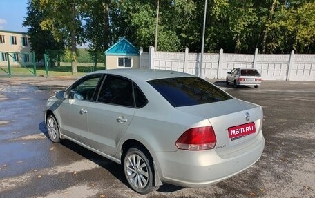 Volkswagen Polo VI (EU Market), 2011 год, 550 000 рублей, 1 фотография