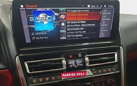 BMW 8 серия, 2023 год, 12 912 845 рублей, 17 фотография