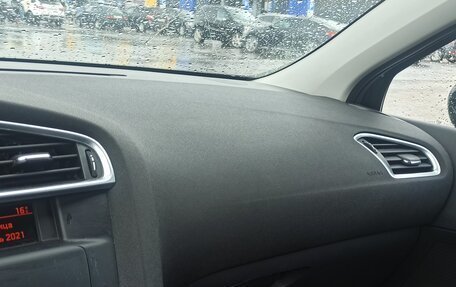 Citroen C4 II рестайлинг, 2012 год, 750 000 рублей, 10 фотография