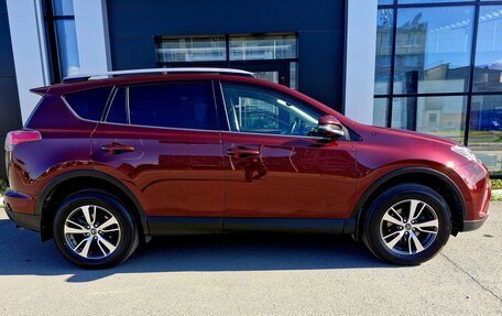 Toyota RAV4, 2016 год, 2 168 000 рублей, 8 фотография