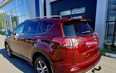 Toyota RAV4, 2016 год, 2 168 000 рублей, 3 фотография