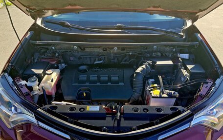 Toyota RAV4, 2016 год, 2 168 000 рублей, 30 фотография