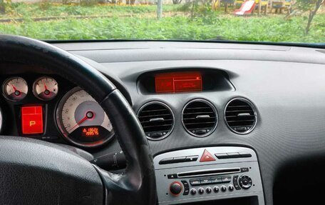 Peugeot 308 II, 2010 год, 375 000 рублей, 10 фотография