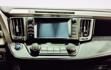 Toyota RAV4, 2018 год, 2 800 000 рублей, 16 фотография