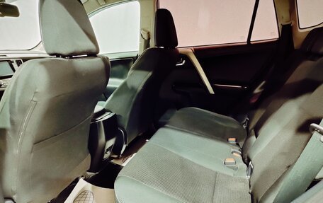 Toyota RAV4, 2018 год, 2 800 000 рублей, 18 фотография