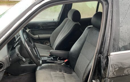 BMW 5 серия, 1995 год, 185 000 рублей, 8 фотография