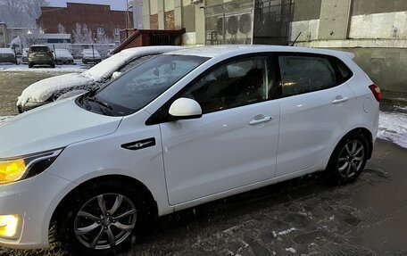 KIA Rio III рестайлинг, 2014 год, 870 000 рублей, 5 фотография