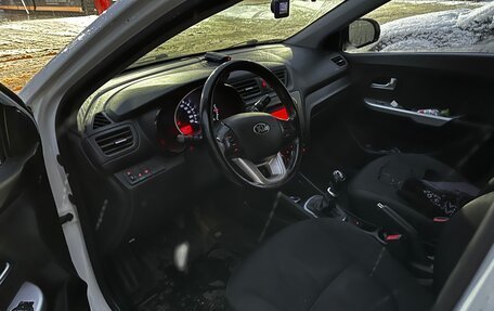 KIA Rio III рестайлинг, 2014 год, 870 000 рублей, 10 фотография