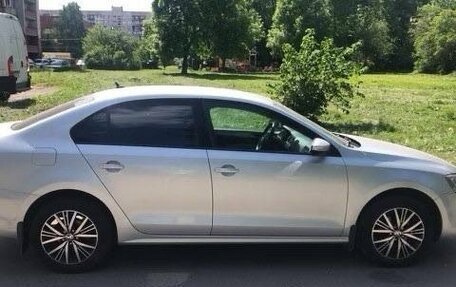 Volkswagen Jetta VI, 2012 год, 875 000 рублей, 2 фотография