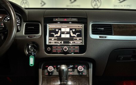 Volkswagen Touareg III, 2014 год, 2 274 000 рублей, 9 фотография