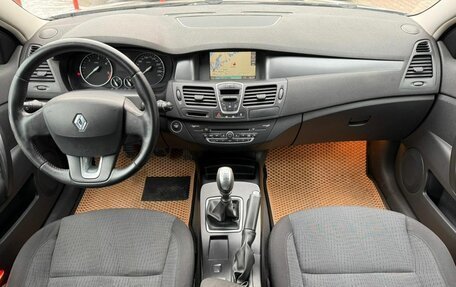 Renault Laguna III рестайлинг, 2008 год, 556 000 рублей, 9 фотография