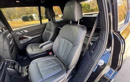 BMW X7, 2024 год, 15 890 600 рублей, 28 фотография