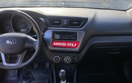 KIA Rio III рестайлинг, 2013 год, 750 000 рублей, 12 фотография