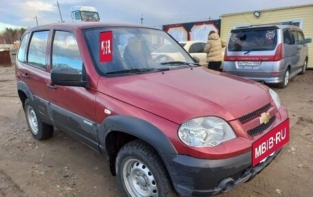Chevrolet Niva I рестайлинг, 2013 год, 600 000 рублей, 2 фотография
