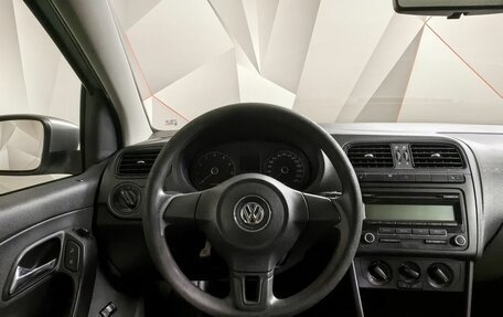 Volkswagen Polo VI (EU Market), 2011 год, 599 000 рублей, 15 фотография