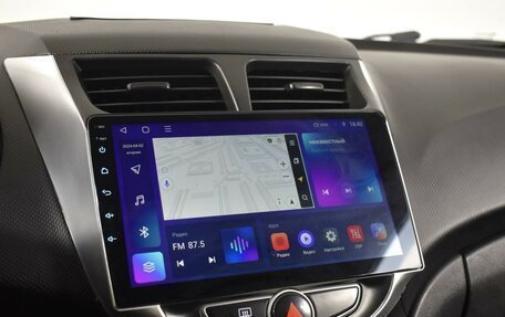 Hyundai Solaris II рестайлинг, 2011 год, 527 100 рублей, 13 фотография