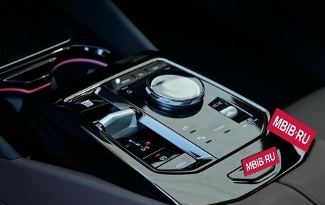 BMW 5 серия, 2025 год, 13 056 010 рублей, 19 фотография