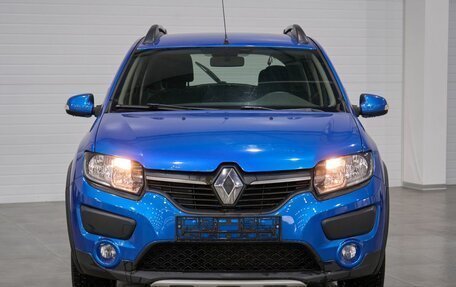 Renault Sandero II рестайлинг, 2016 год, 1 225 000 рублей, 2 фотография