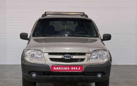 Chevrolet Niva I рестайлинг, 2012 год, 550 000 рублей, 2 фотография