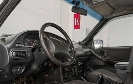 Chevrolet Niva I рестайлинг, 2012 год, 550 000 рублей, 21 фотография