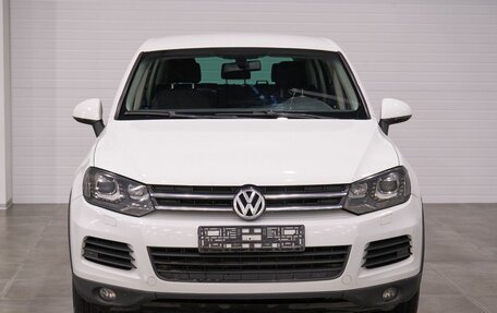 Volkswagen Touareg III, 2013 год, 2 160 000 рублей, 2 фотография