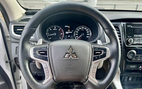 Mitsubishi Pajero Sport III рестайлинг, 2018 год, 2 650 000 рублей, 10 фотография