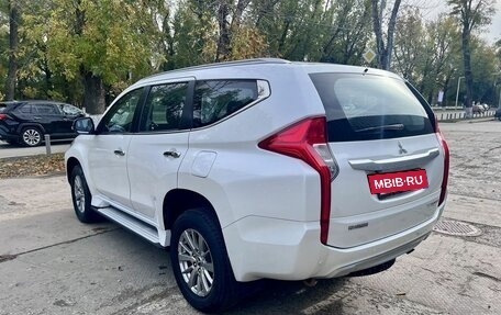 Mitsubishi Pajero Sport III рестайлинг, 2018 год, 2 650 000 рублей, 6 фотография