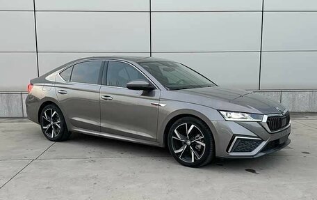 Skoda Octavia IV, 2022 год, 1 630 000 рублей, 2 фотография