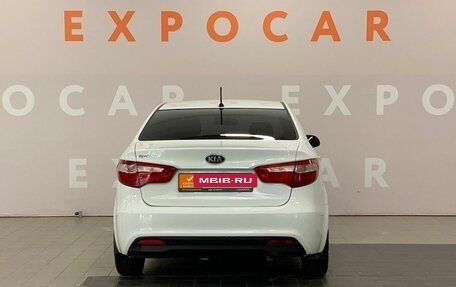 KIA Rio III рестайлинг, 2012 год, 550 000 рублей, 6 фотография