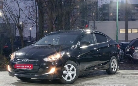 Hyundai Solaris II рестайлинг, 2013 год, 599 000 рублей, 1 фотография