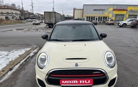 MINI Hatch, 2017 год, 2 450 000 рублей, 2 фотография