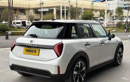 MINI Hatch, 2022 год, 2 650 000 рублей, 7 фотография