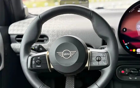 MINI Hatch, 2022 год, 2 650 000 рублей, 11 фотография