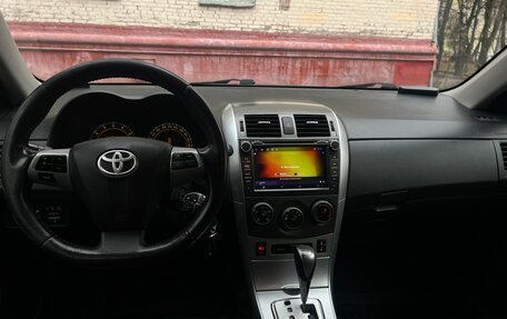Toyota Corolla, 2011 год, 1 000 000 рублей, 5 фотография
