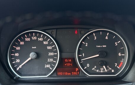 BMW 1 серия, 2004 год, 680 000 рублей, 20 фотография