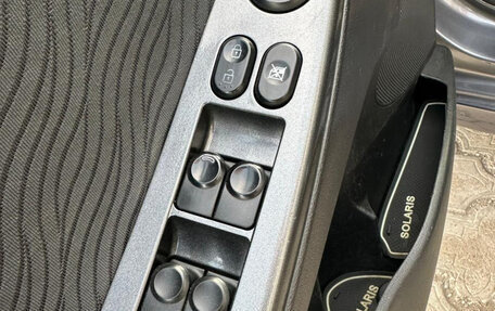 Hyundai Solaris II рестайлинг, 2011 год, 795 000 рублей, 15 фотография