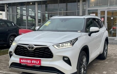 Toyota Highlander, 2025 год, 5 875 000 рублей, 2 фотография