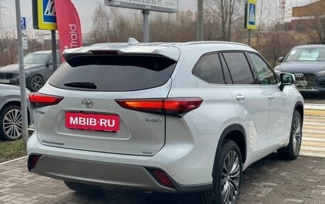 Toyota Highlander, 2025 год, 5 875 000 рублей, 5 фотография