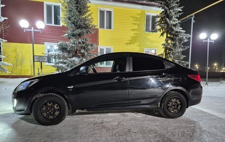 Hyundai Solaris II рестайлинг, 2013 год, 670 000 рублей, 3 фотография