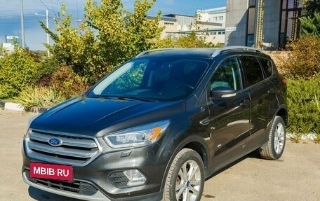 Ford Kuga III, 2017 год, 1 950 000 рублей, 1 фотография