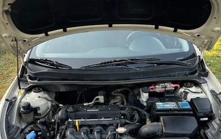 Hyundai Solaris II рестайлинг, 2012 год, 895 000 рублей, 22 фотография