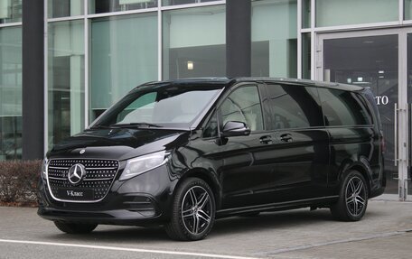 Mercedes-Benz V-Класс, 2024 год, 18 900 000 рублей, 1 фотография